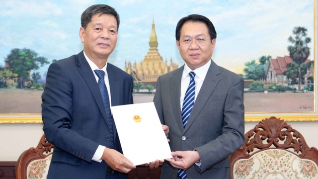 Enhanced local cooperation helps boost Vietnam-Laos relationship: officials