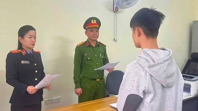 Trộm xe máy, nam sinh lớp 12 ở Hà Tĩnh bị khởi tố