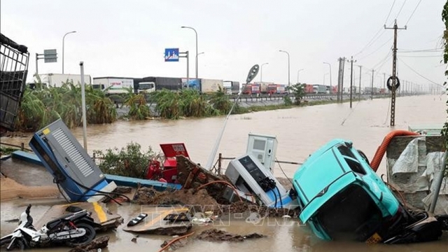 Government issues resolution on disaster recovery in central region