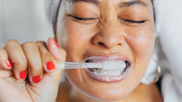 Chớ mắc 4 sai lầm này khi đánh răng, chăm chỉ đánh mà sai cách thì càng tai hại