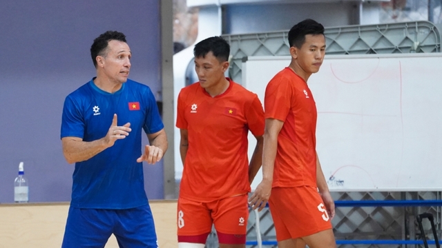 HLV Diego Giustozzi muốn Futsal Việt Nam làm nên lịch sử ở SEA Games 33