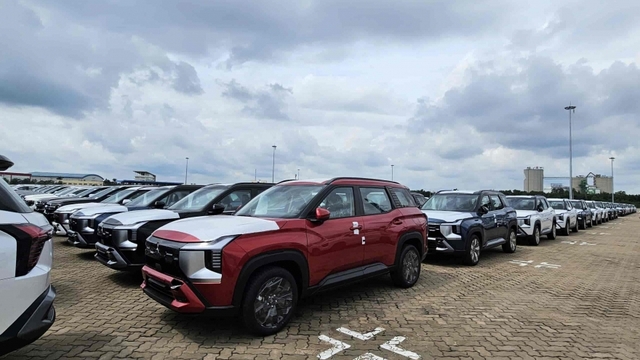 Mitsubishi Destinator lộ diện tại Việt Nam, chờ ngày ra mắt