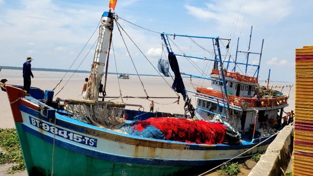 Đẩy lùi các trường hợp tàu cá vi phạm IUU ở Vĩnh Long
