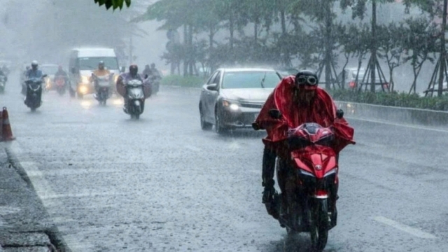 Thời tiết hôm nay 10/11: Miền Bắc mưa rải rác, Trung - Nam Bộ nắng nóng cục bộ