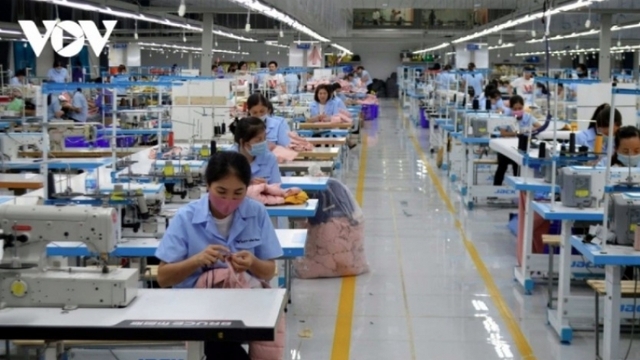 Manufacturing PMI rises to 54.5 in October, indicating a strong start to Q4