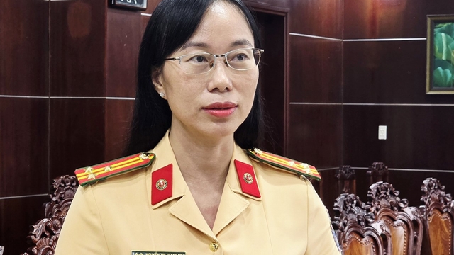 TP.HCM: Hỗ trợ người dân mất GPLX chuyển sang thẻ PET