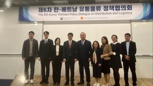 Vietnam, RoK eye stronger cooperation in distribution, logistics