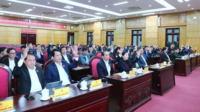 HĐND tỉnh Thanh Hóa thông qua 6 nghị quyết, bầu bổ sung 2 Ủy viên UBND tỉnh