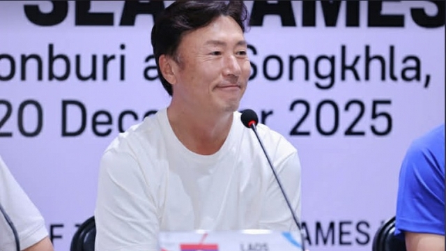 U22 Laos coach praises Vietnamese side ahead of SEA Games 33