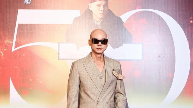 Phan Đinh Tùng làm mới ca khúc sinh nhật “quốc dân”, fan tò mò