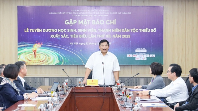 Tuyên dương 145 học sinh, sinh viên, thanh niên dân tộc thiểu số tiêu biểu