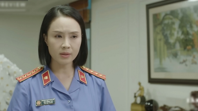 “Lằn ranh” tập 23: Thanh tra Sở Xây dựng bị khởi tố, lộ nghi án tiền tham ô