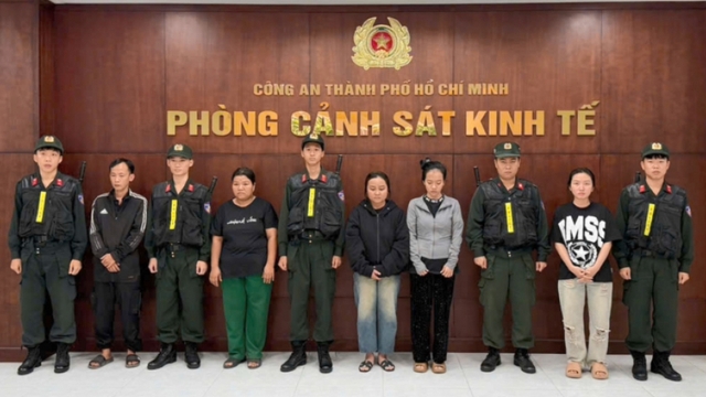 Bắt tạm giam 5 đối tượng sản xuất dầu gió giả bằng hóa chất công nghiệp