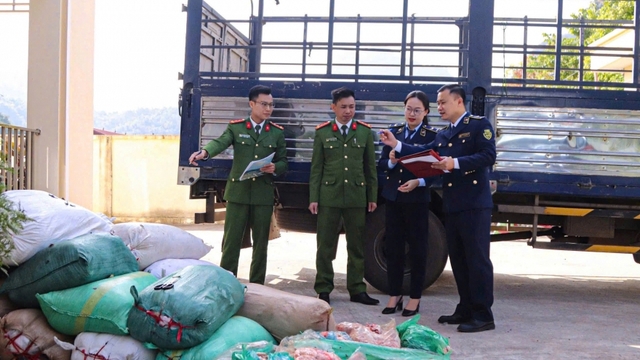 Công an Sơn La phát hiện, xử lý hơn 2 tấn nội tạng động vật không rõ nguồn gốc