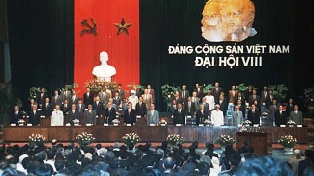 Đại hội VIII của Đảng: Tiếp tục đổi mới, đẩy mạnh công nghiệp hóa, hiện đại hóa