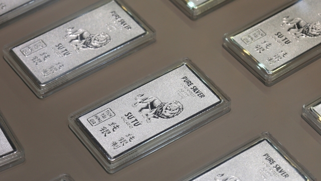 Giá bạc hôm nay 5/3: Bạc trong nước và thế giới tăng nhẹ