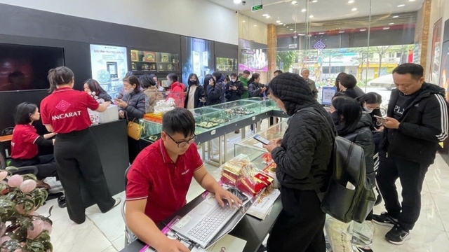 Giá bạc hôm nay 13/1: Bạc trong nước tiếp tục tăng