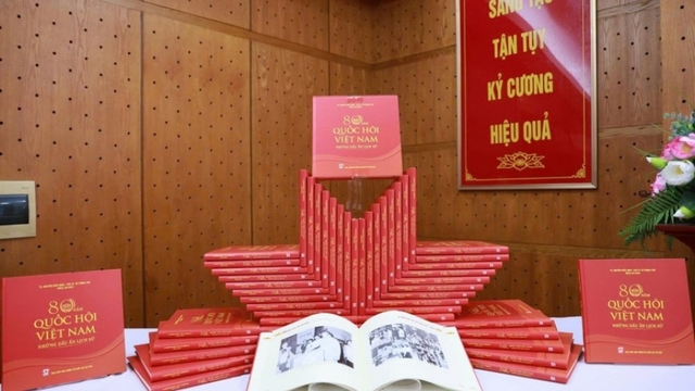 Book on Vietnamese National Assembly's 80-year history debuts