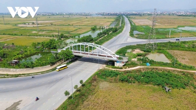 Yêu cầu thu hồi 4,6 tỷ đồng tại dự án đường sắt dở dang ở Bắc Ninh