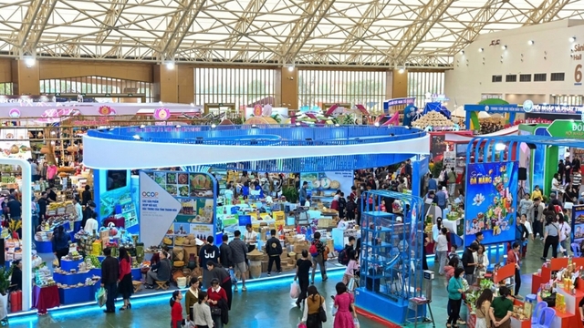 Hội chợ Mùa Xuân lần thứ nhất năm 2026 chính thức diễn ra từ 2 - 13/2