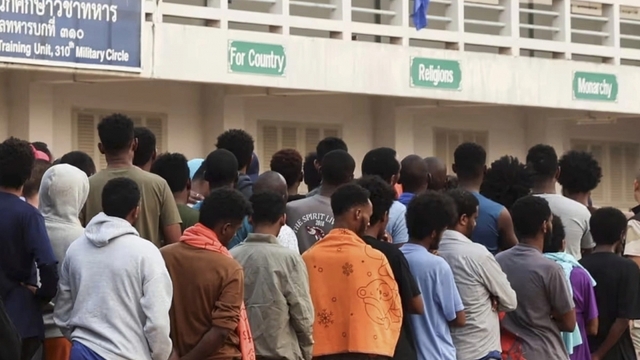 Philippines hồi hương 35 lao động từ Campuchia kịp đón năm mới