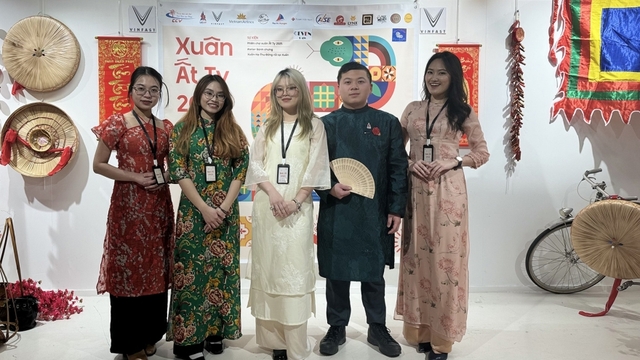 Tuổi trẻ Việt Nam tại Pháp: Đại hội XIV của Đảng là lời hiệu triệu cống hiến