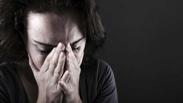 Chuyên gia gỡ rối cho người phụ nữ đang chìm trong "địa ngục hôn nhân"