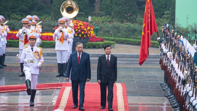 Toàn cảnh lễ đón Tổng Bí thư, Chủ tịch nước Lào thăm chính thức Việt Nam