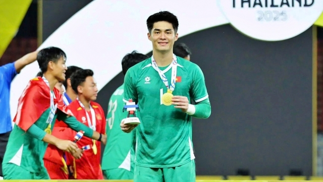 Tuyển thủ U23 Việt Nam tăng giá gấp 4 lần chỉ sau hơn một năm