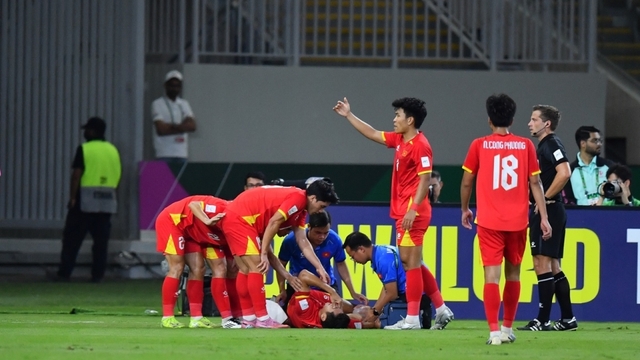 Hiểu Minh chấn thương nặng, U23 Việt Nam tổn thất lớn khi đấu U23 Hàn Quốc