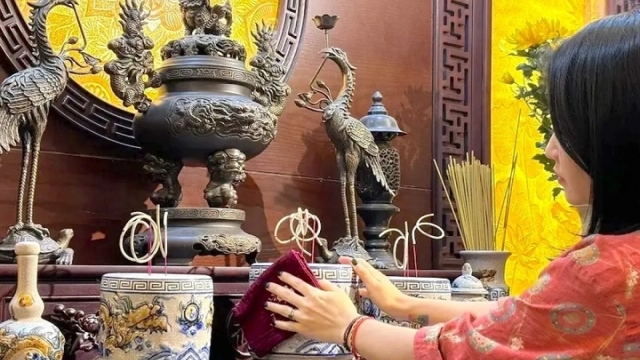 Những điều kiêng kỵ khi lau dọn bàn thờ cuối năm