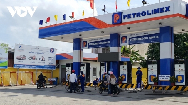 Yêu cầu bảo đảm nguồn cung ứng xăng dầu dịp Tết Bính Ngọ
