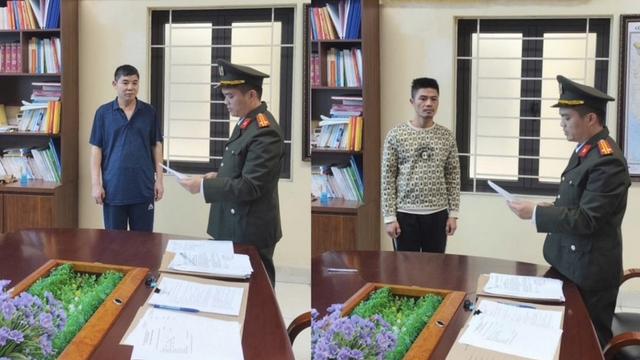 Nhân viên cửa hàng photocopy chế hàng loạt giấy khám sức khỏe giả
