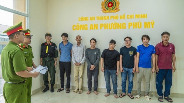 Khởi tố nhóm người dùng hung khí ẩu đả tại TP.HCM