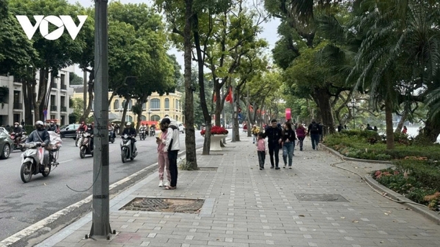 Thời tiết hôm nay 12/2: Miền Bắc trời rét, Nam Bộ mưa dông cục bộ