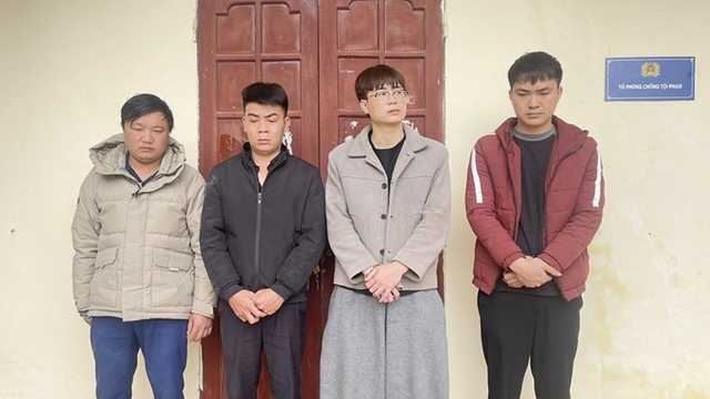 Bắt 4 đối tượng mua bán pháo tự chế tại Thanh Hóa