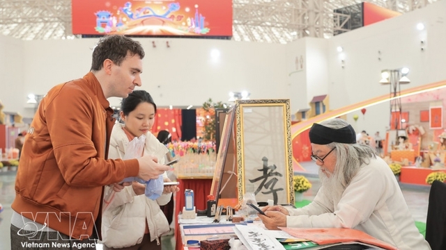 Spring Fair 2026 attracts over 500,000 visitors, generates VND300 billion in sales