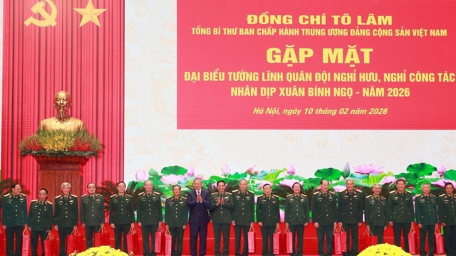 Tổng Bí thư Tô Lâm gặp mặt đại biểu tướng lĩnh quân đội nghỉ hưu, nghỉ công tác