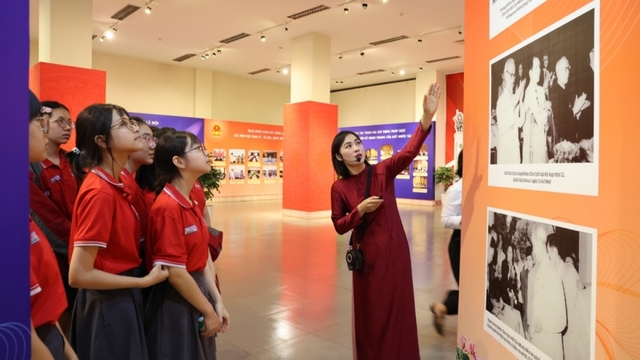 Triển lãm “Đắk Lắk với Quốc hội - Vững niềm tin, Chung khát vọng”