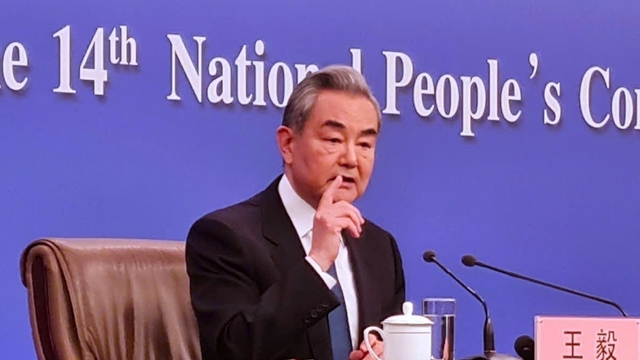 Ngoại trưởng Trung Quốc kêu gọi hòa đàm, chấm dứt chiến sự tại Trung Đông