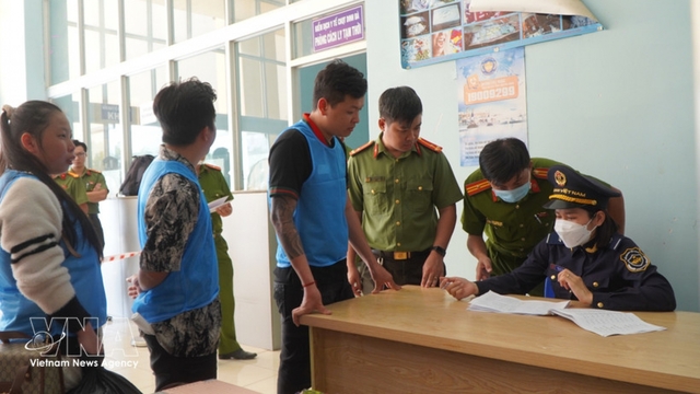 Authorities warn against hiring foreign workers violating immigration rules