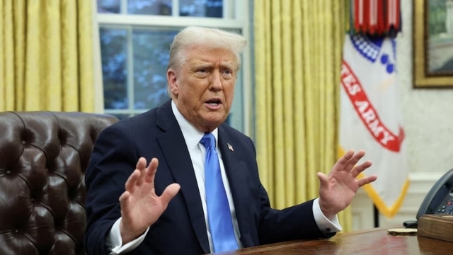 Ông Trump tái khẳng định Mỹ - Iran đang đàm phán, vẫn duy trì sức ép quân sự