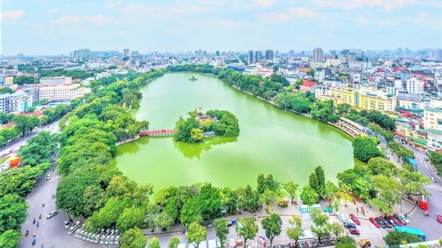 Hanoi eyes two financial centres to attract global investors