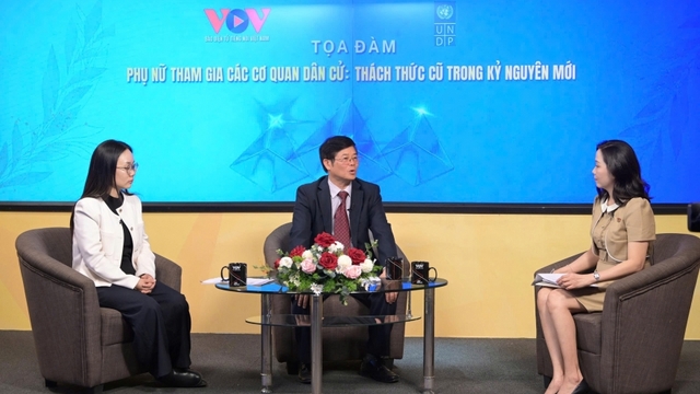 Phụ nữ tham gia các cơ quan dân cử: Thách thức cũ trong kỷ nguyên mới