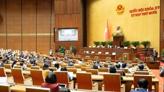 Đổi mới hoạt động lập pháp: Từ “họp để thông qua” sang “kiến tạo chất lượng luật”