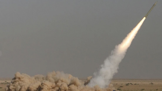 Iran phát động cuộc tập kích tên lửa dữ dội nhất vào Israel