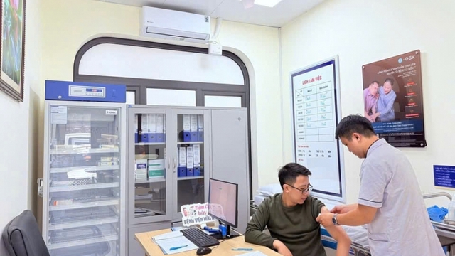 Viêm màng não mô cầu: Diễn tiến xấu nhanh, nguy cơ tử vong trong 24 giờ