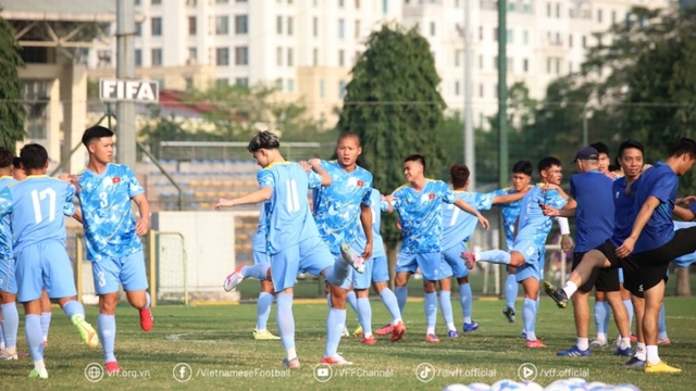 Cầu thủ Việt kiều Croatia bất ngờ được đôn lên U23 Việt Nam