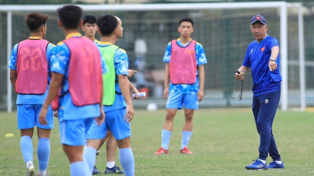 U19 Việt Nam bổ sung thêm thủ môn Việt kiều