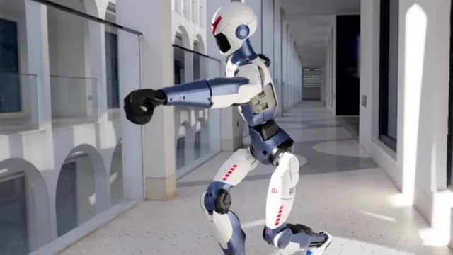 Công ty Trung Quốc muốn phủ sóng robot hình người giá rẻ ra toàn cầu